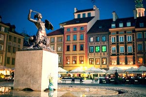 澳大利亚游泳选手打破世界纪录：速度与心灵的双重胜利