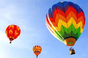 澳大利亚游泳选手打破世界纪录：速度与心灵的双重胜利