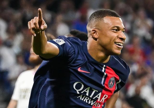 巴黎圣日耳曼猛攻猛打,大胜逆转的简单介绍 巴黎圣日耳曼猛攻猛打,大胜逆转的简单介绍