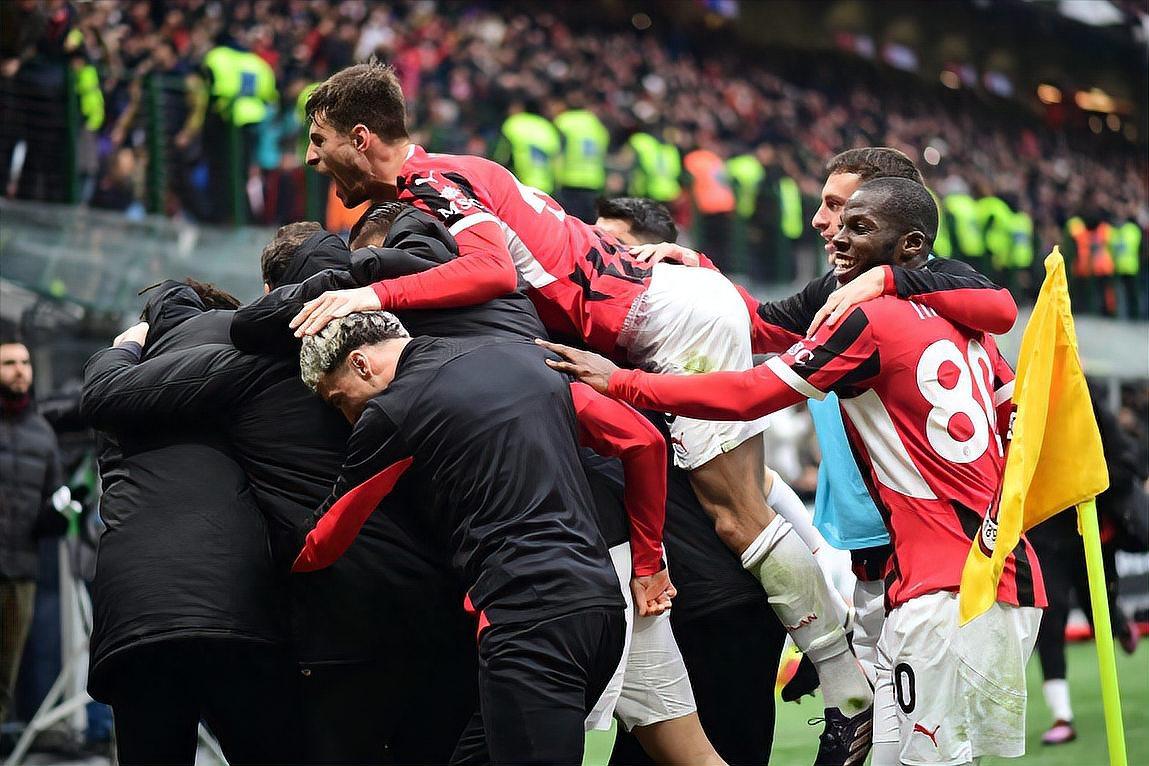 包含帕尔马遭遇惨败,多名主力受伤缺阵的词条 包含帕尔马遭遇惨败,多名主力受伤缺阵的词条