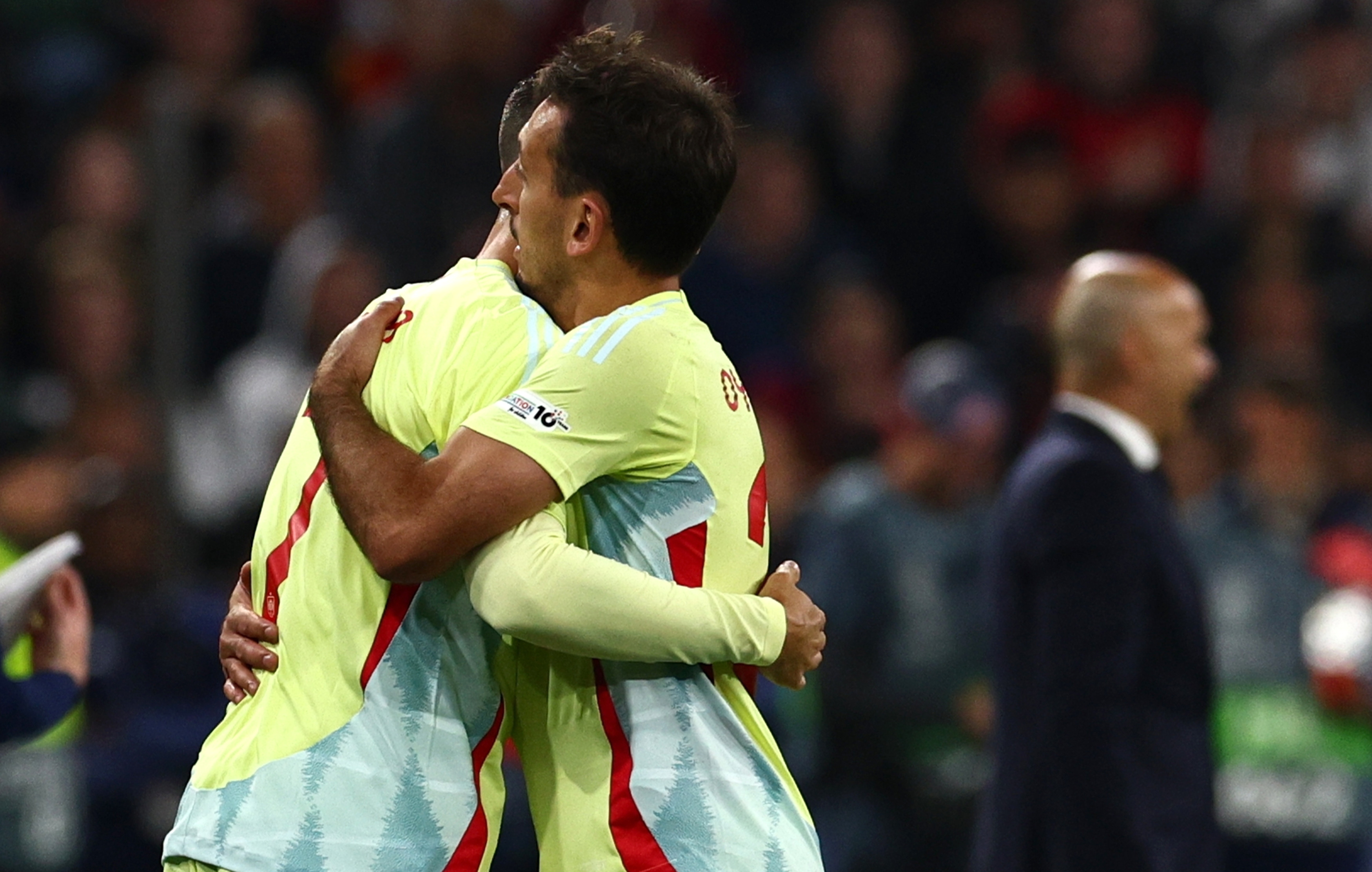 欧国联比赛惊险无边,国家队备战欧锦赛展雄心的简单介绍 欧国联比赛惊险无边,国家队备战欧锦赛展雄心的简单介绍