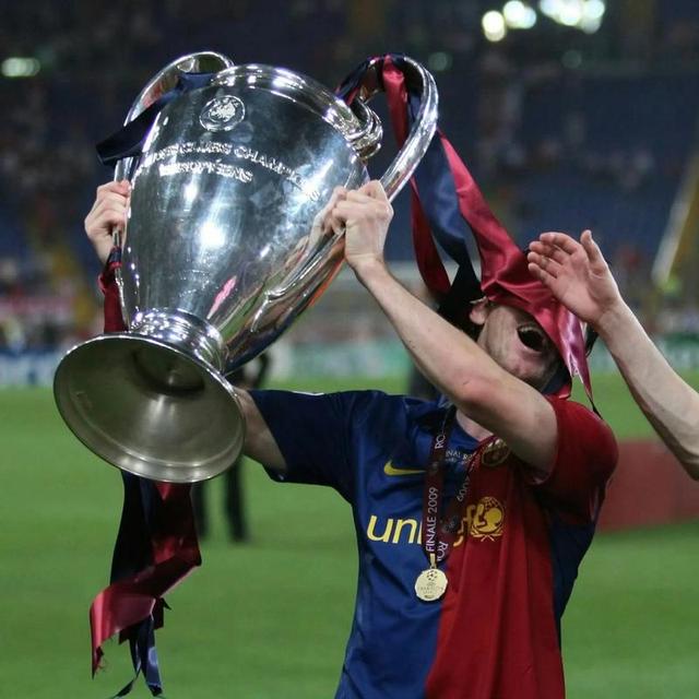 足球比赛的胜者将会荣登巅峰 足球比赛的胜者将会荣登巅峰