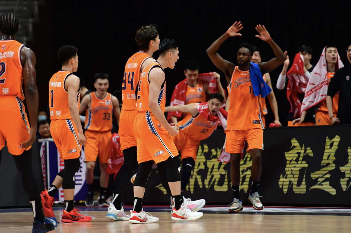 上海击败福建,保持联赛动力