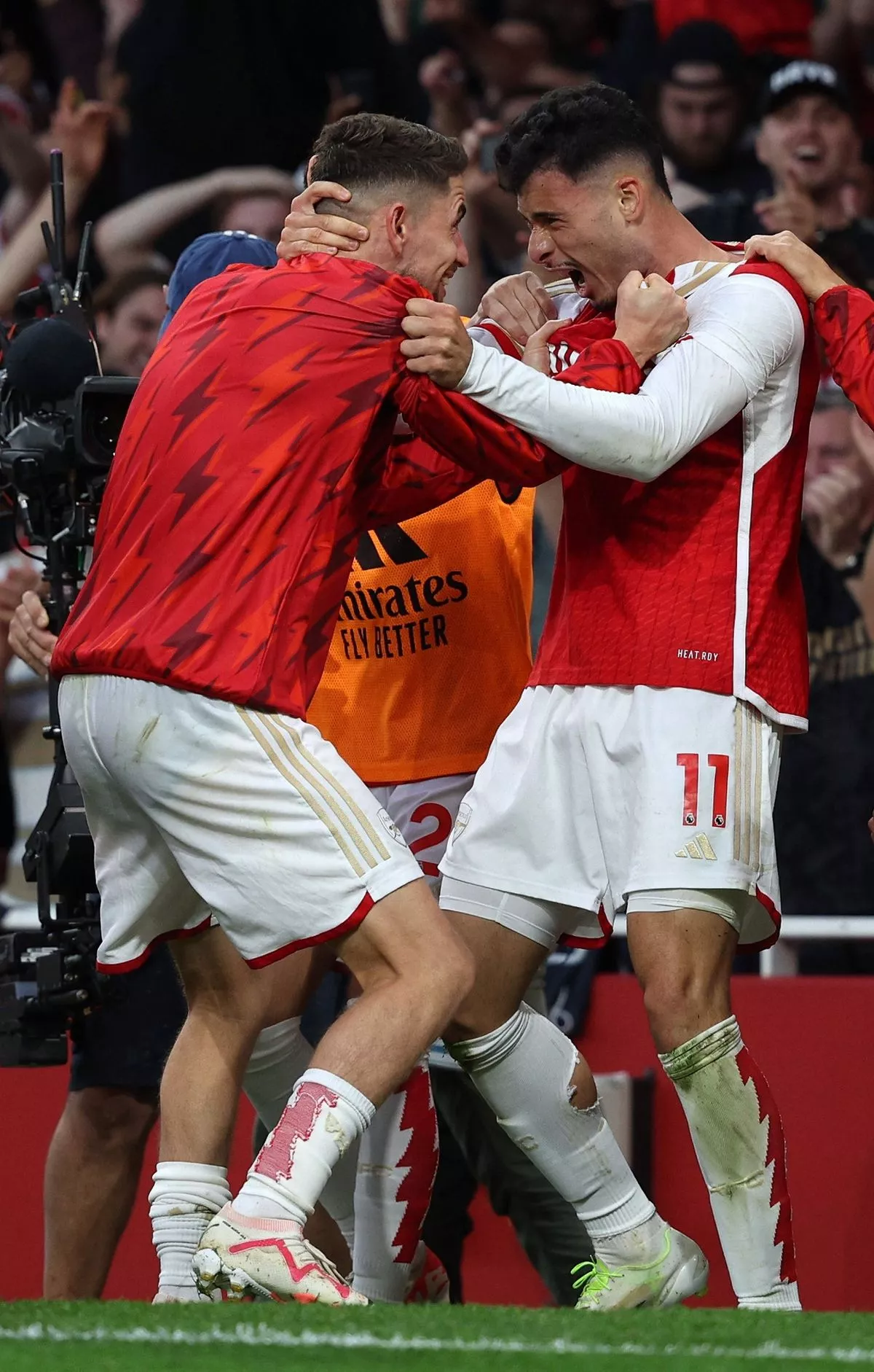 阿森纳实力碾压对手,继续领跑! 阿森纳实力碾压对手,继续领跑!