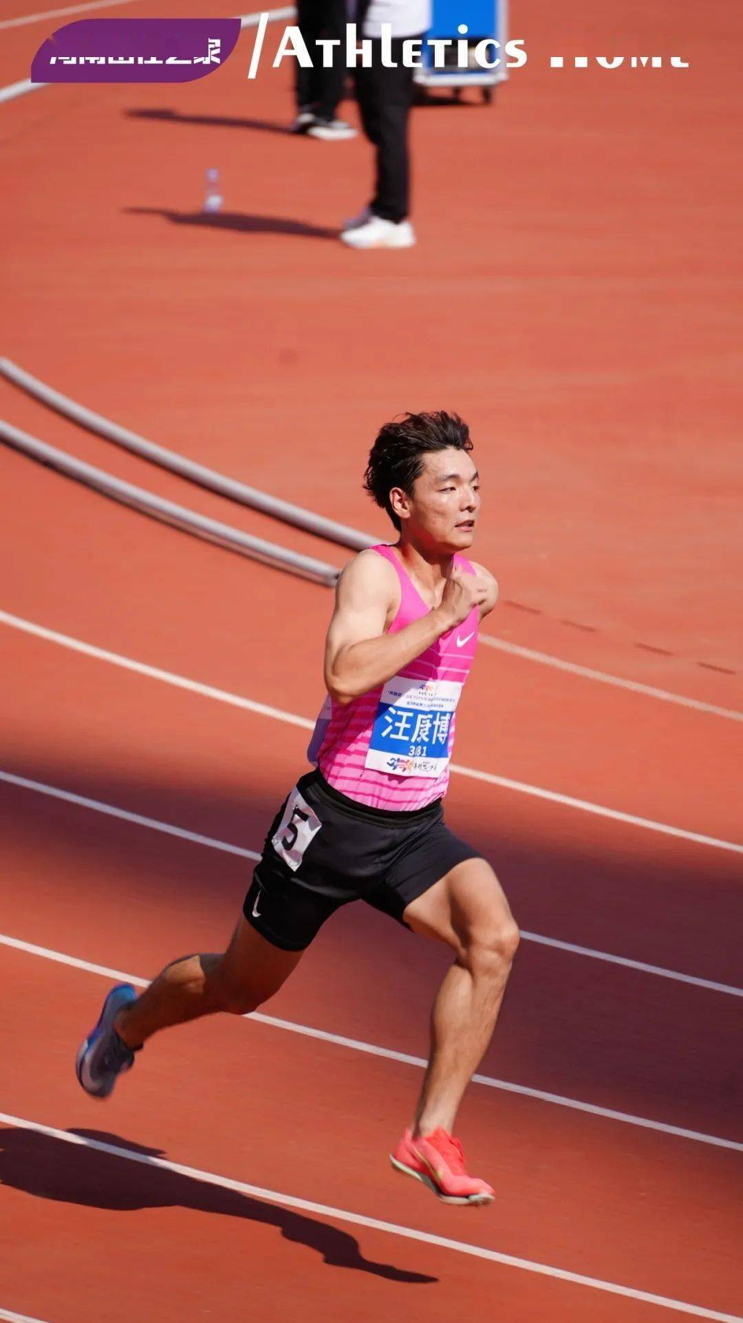 包含球队奋力拼搏赛出佳绩,赢得观众尊重的词条 包含球队奋力拼搏赛出佳绩,赢得观众尊重的词条