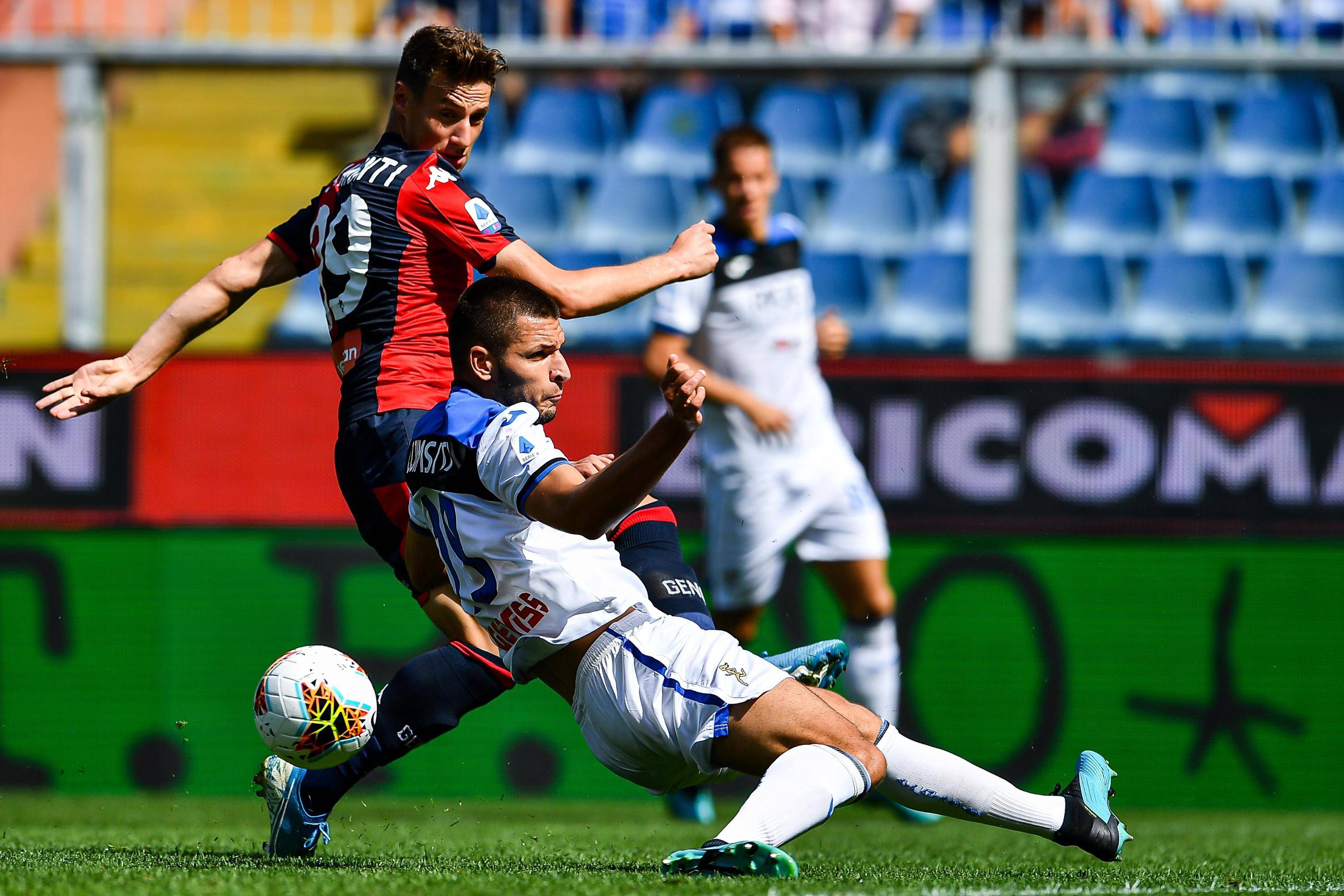 包含挑战极限!足球比赛精彩纷呈的词条