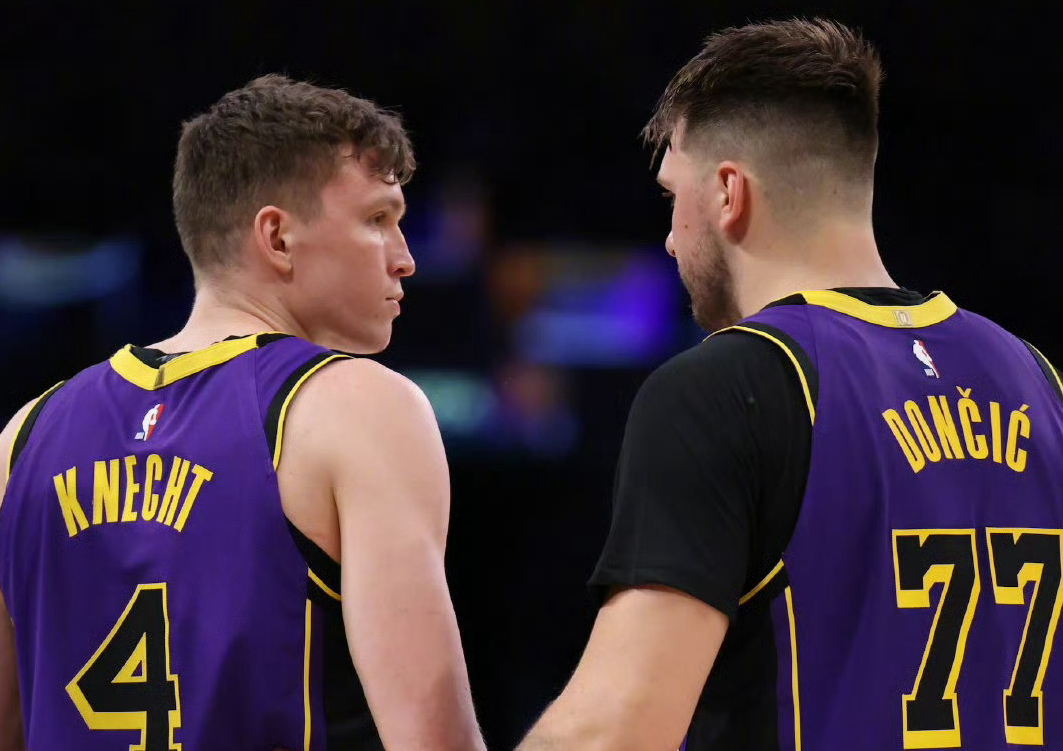 关于快船大胜湖人取得四连胜,乔治高效贡献分稳住胜局的信息 关于快船大胜湖人取得四连胜,乔治高效贡献分稳住胜局的信息