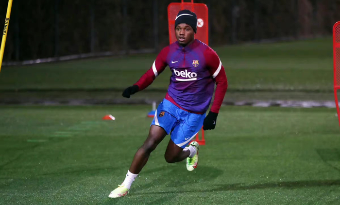 奥萨苏纳客战告捷,展现出色作战能力 奥萨苏纳客战告捷,展现出色作战能力