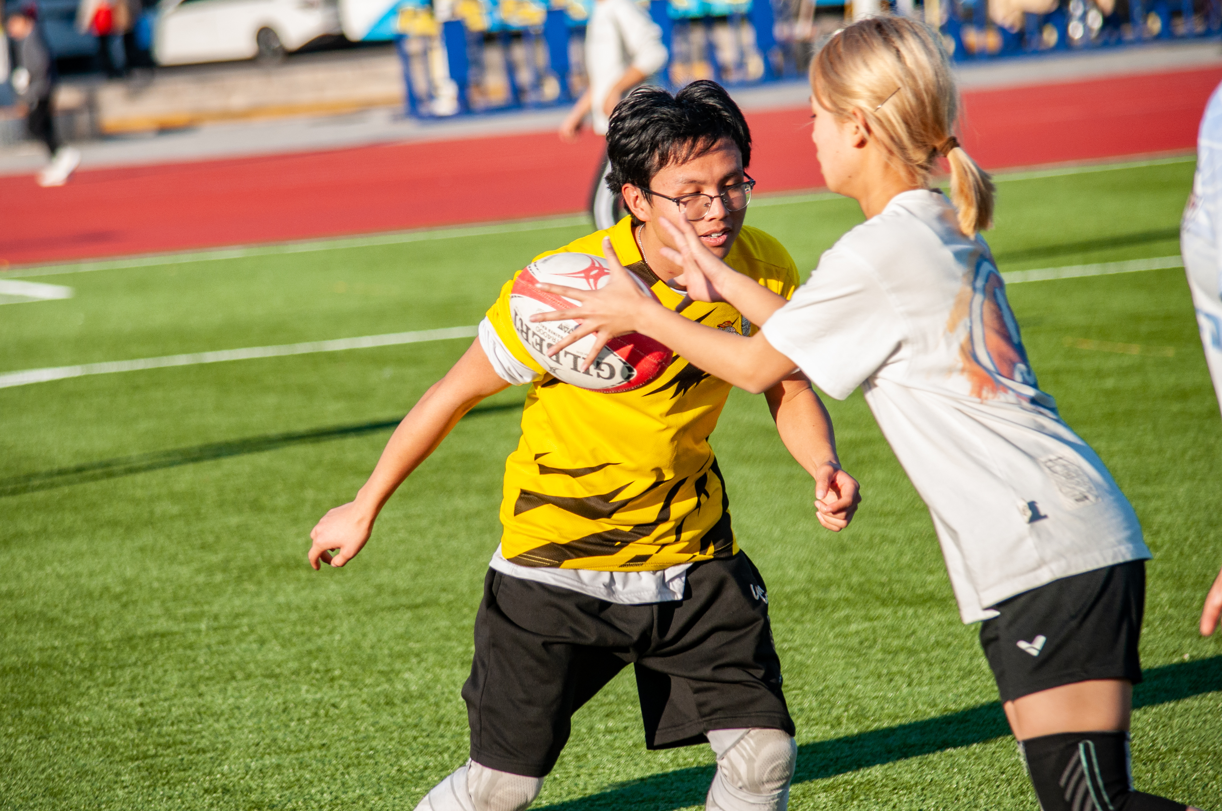 精彩对决即将展开,球迷热情高涨的简单介绍 精彩对决即将展开,球迷热情高涨的简单介绍