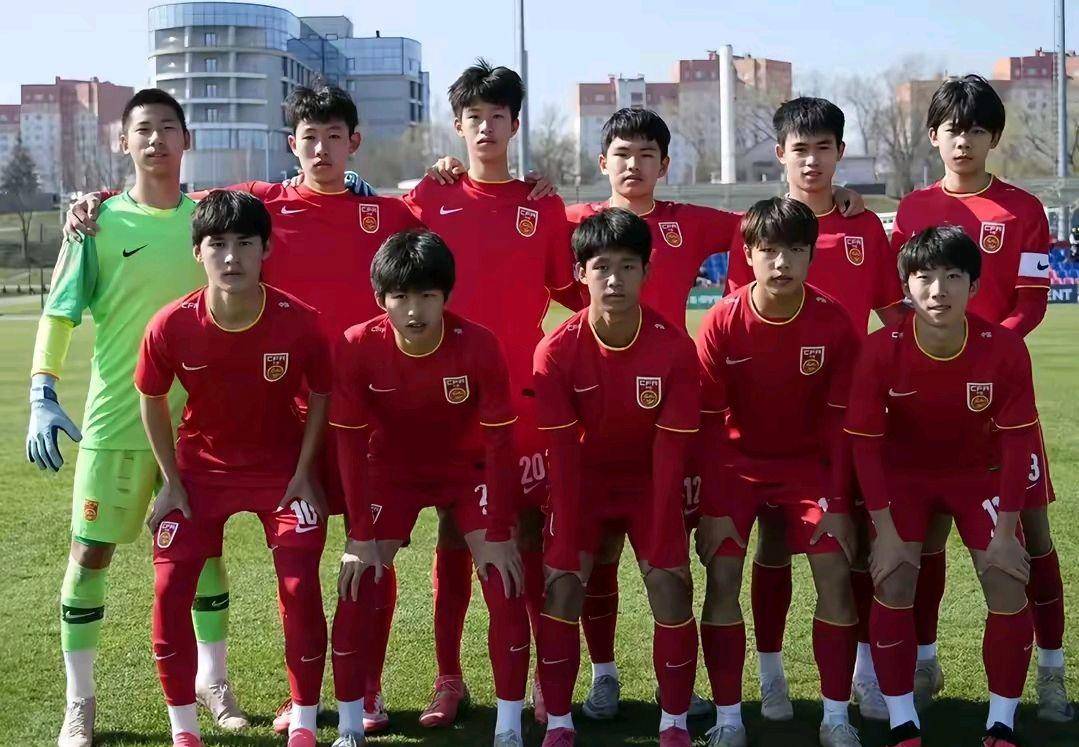 哈萨克斯坦队在友谊赛中取得胜利