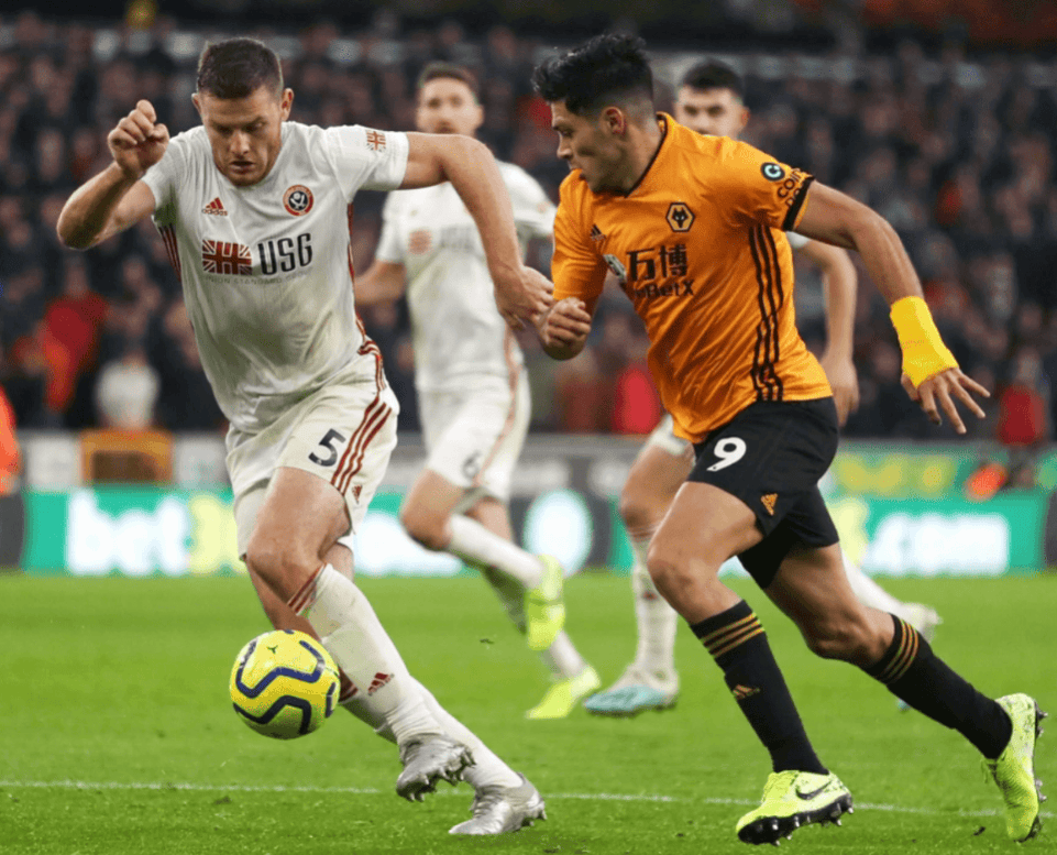 包含球队伤病潮泛滥，英超各队备战困难的词条