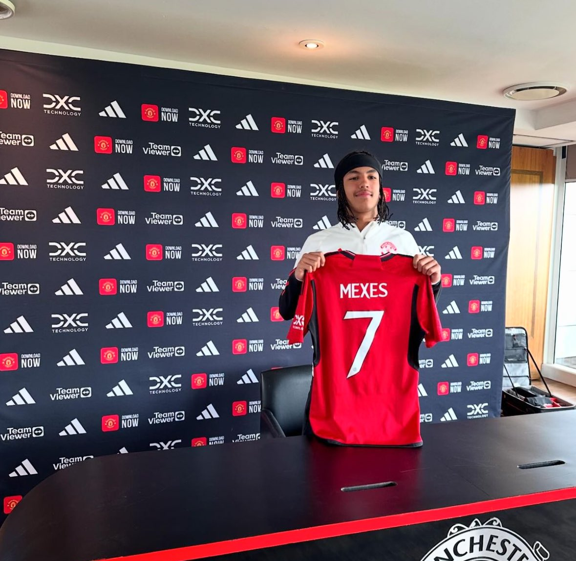 曼联险胜对手，小组赛出线前景一片光明的简单介绍